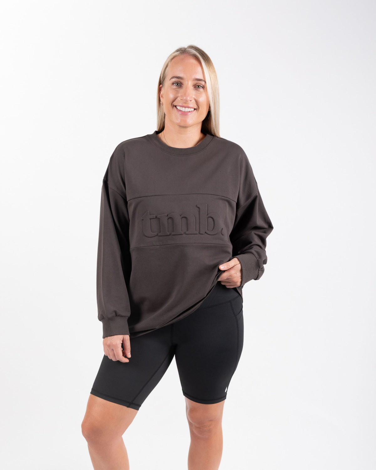 Long Sleeve Boyfriend Breastfeeding Tee (Chocolate) - The Milk Boutique
