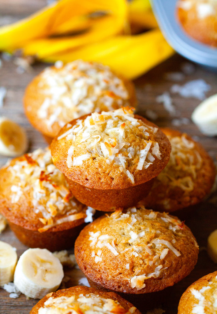 Healthy Oatmeal & Banana Muffins! (No flour, no sugar, no oil!)